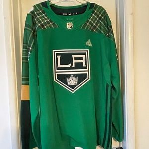 Los Angeles Kings jersey. XXL. St. Patrick’s Day theme. Rare.